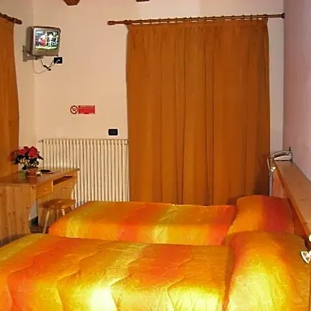 Ξενοδοχείο Savoia Debili